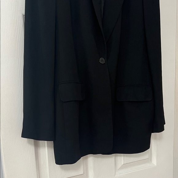 Liz Claiborne Black Women's Blazer - Picture 3 of 6